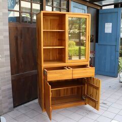 unico(ウニコ)の人気シリーズBREATH(ブレス) チーク無垢材 2面食器棚です！ヴィンテージスタイルのナチュラルな雰囲気のカップボード♪北欧スタイルやカフェ風のお部屋の収納棚に！DE309