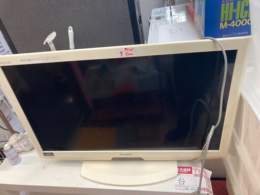☆中古￥6,800！【会員価格￥6,000】SHARP　32インチ液晶テレビ　家電　2011年製　LC-32V5型　【BE115】