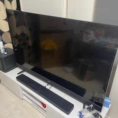 液晶テレビ （スピーカーは出品じゃないです）