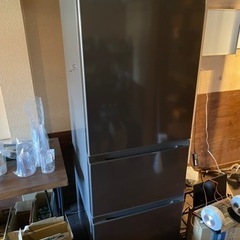 【お譲りする方決まりました】冷蔵庫、2022製,3ドア,360L...