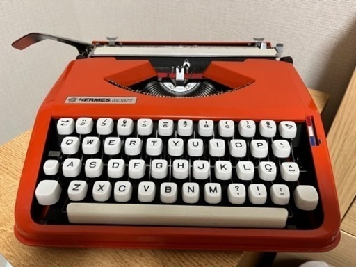 タイプライター Hermes Baby