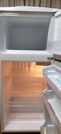 【中古】【庫内きれい】SANYO冷凍冷蔵庫SR-YM110(W)【三洋電機】サンヨー【引取希望】