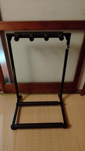 ギタースタンド三本立て