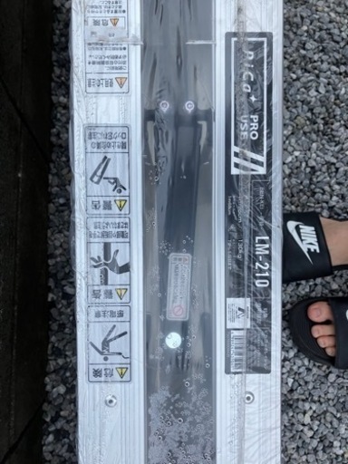 7尺新品脚立
