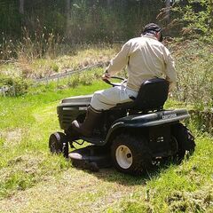 クラフトマンEZ3乗用草刈機　乗用芝刈り機 クラフトマンEZ3乗用草刈機 乗用芝刈り機