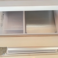 【製氷トレイのみ欠品の為格安】14年 335L 3ドア冷蔵庫