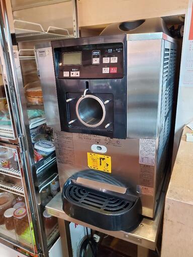 ソフトクリーム機械