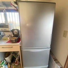 【受け渡し予定者決定】2013年製　冷蔵庫　350L
