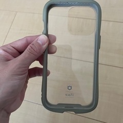 スマホケース　iFace