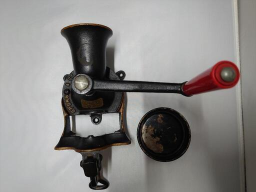 ヤフオクで決まりました。イギリス製アンティーク　コーヒーミル　スポング社