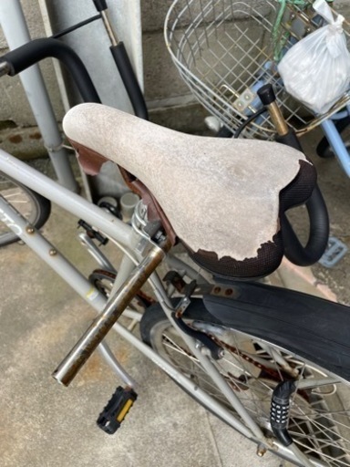 【サーフボードキャリア付き】小ぶりのクロスバイク サーフボードキャリア付き】小ぶりのクロスバイク