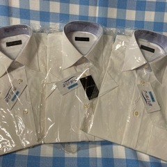 【新品】速乾  形態安定  ワイシャツ　半袖　３枚セット