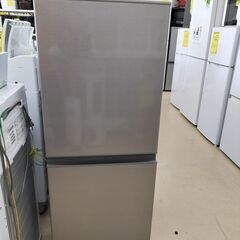 AQUA　２ドア冷蔵庫  AQR-13M　２０２２年製　IK-212