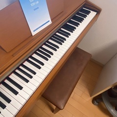 電子ピアノ（YAMAHA）