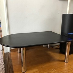 黒いローテーブル