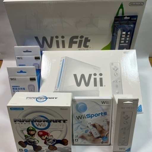 Wii(RVL-001) Wii Fit(バランスボード付) マリオカート 他