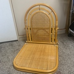 籐の座椅子　ラタン椅子