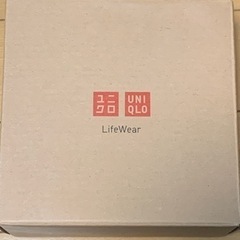 UNIQLO マルチコンテナ