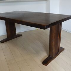 木製ダイニングテーブル 椅子2脚付き