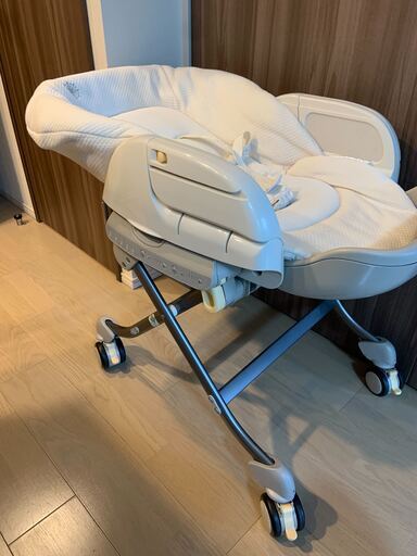電動ハイローチェア Combi