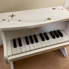 ピアノのおもちゃ