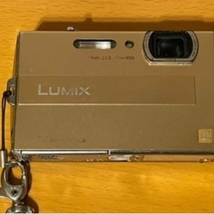 LUMIX カメラ ゴールドカラー 