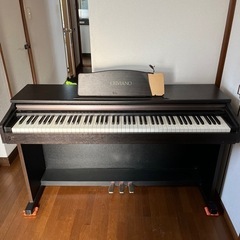 電子ピアノ？