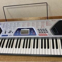 電子ピアノ　中古　カシオ