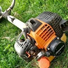 共立草刈り機一式 (刈り払機、ハーネス、チップソー)