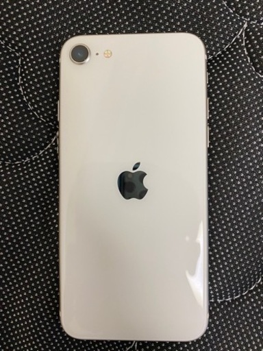iPhone SE3 第3世代 スターライト 64GB 