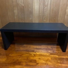 黒色テーブル