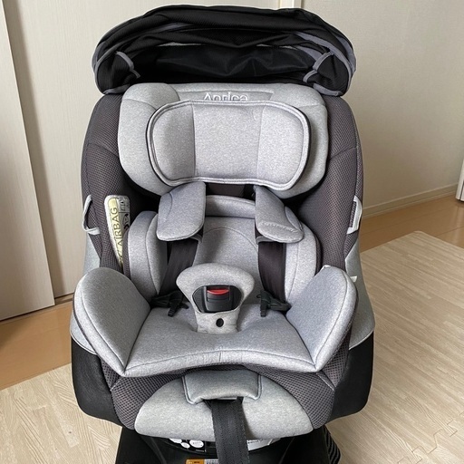 【値下げ】アップリカ ISOFIX チャイルドシート クルリラ