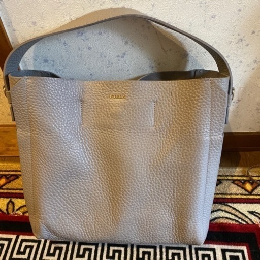 FURLA バッグ　美品