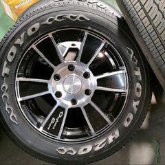 ハイエースに！　215/65R16　LT