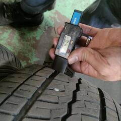 ハイエースに！　215/65R16　LT