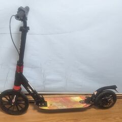 ディスクブレーキ付き　キックボード　　　　