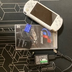 PSP 2000 グランツーリスモバンドル