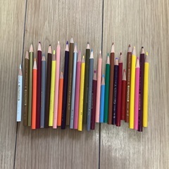 色鉛筆　３０本