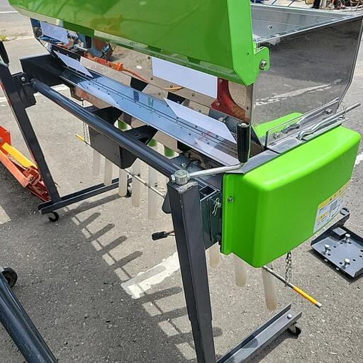 施肥機 グランドソワー