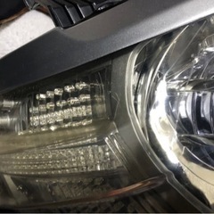 c25 セレナ　ワンオフヘッドライト　ジャンク品