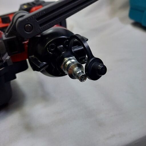 マキタ makita AN635H 高圧エア釘打ち機 65mm【市川行徳店】【店頭取引限定】【未使用】管理番号：ITGH413QTNJO