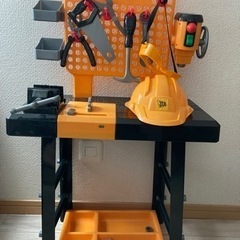 取引中。おもちゃの工具セット