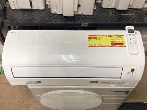 K04238　ダイキン　中古エアコン　主に6畳用　冷房能力　2.2KW ／ 暖房能力　2.２KW