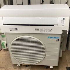 K04241　ダイキン　中古エアコン　主に6畳用　冷房能力　2.2KW ／ 暖房能力　2.2KW
