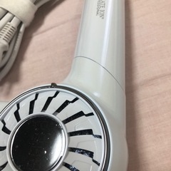 ドライヤー　クレイツイオン エレメアドライ マルチステージ SD-G03PRO ホワイト