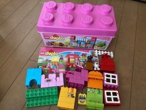 レゴ デュプロ ブロック ピンクのコンテナ デラックス 10571