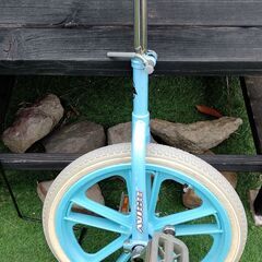 一輪車　１８インチ  ブルー