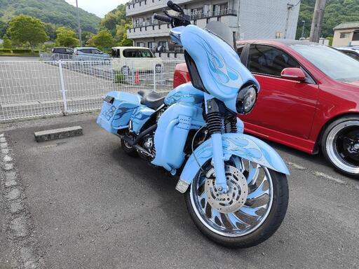 ハーレー FLHX1580