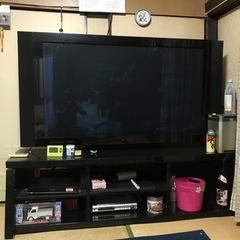 パイオニア60型画面テレビ