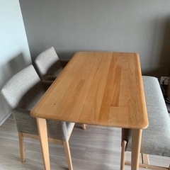 ダイニングテーブル セット <テーブル135cm、 椅子2台、ベ...